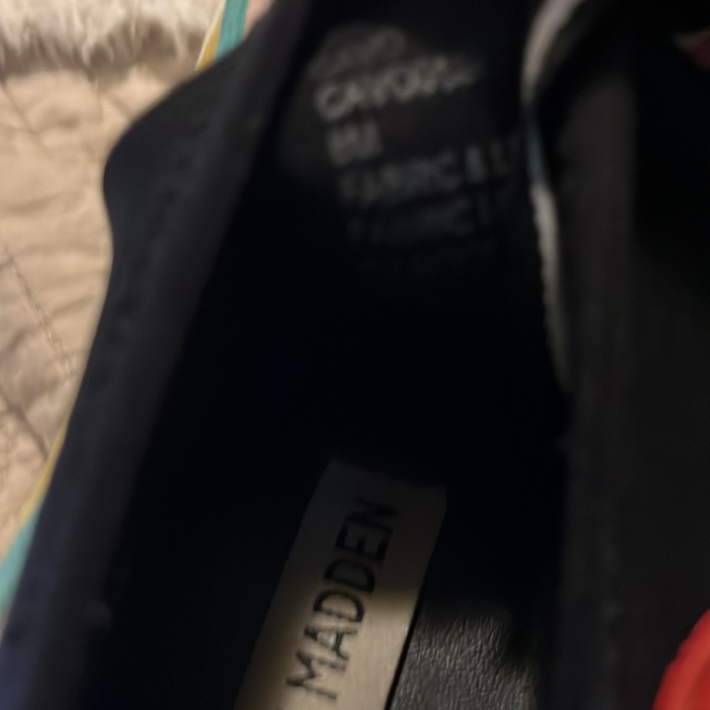 Steve Madden Women's Cavo Sneaker - Picture 8 of 8